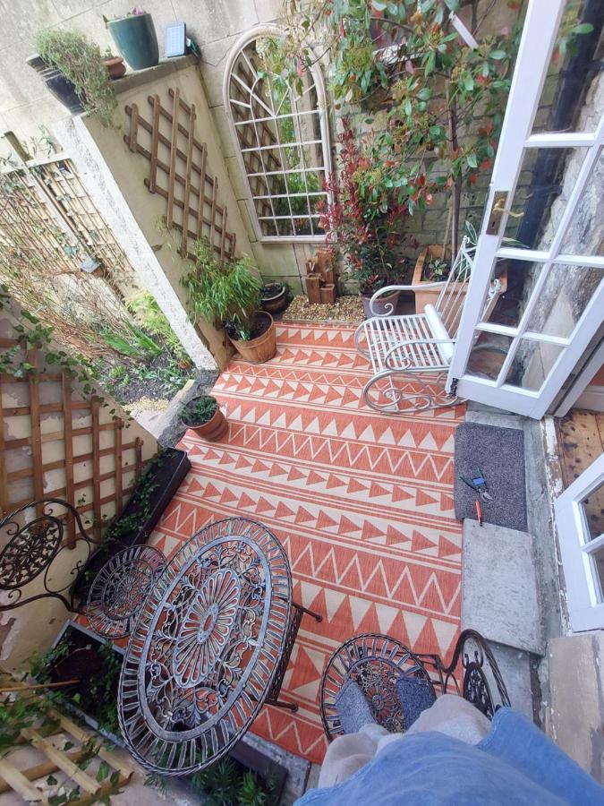 The Pickwick House 2 Bedroom Free Parking Bath Exterior photo